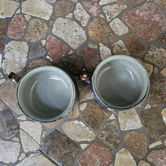 Handcrafted Blue Ceramic Mugs with White Floral Design - Picture 5 of 7